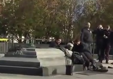 Canadian parliament shut after shootout at war memorial